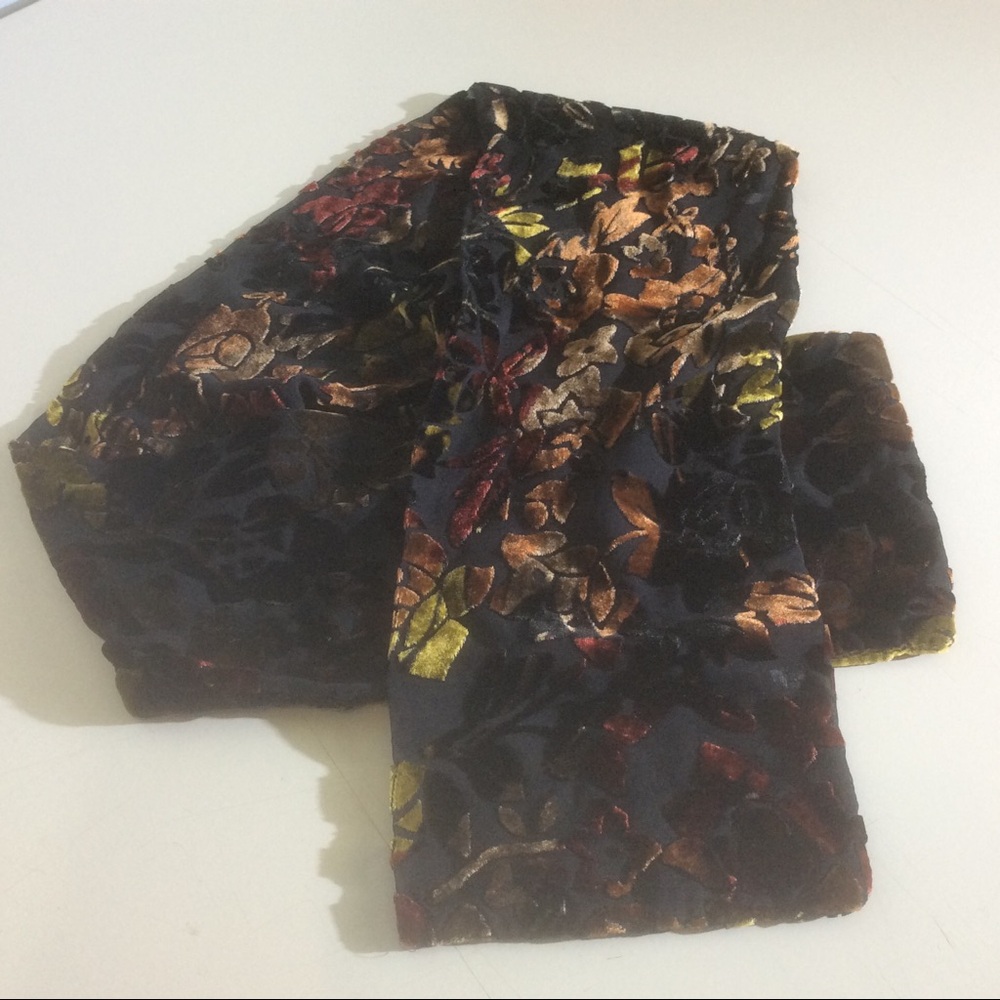 Floral Velvet Scarf